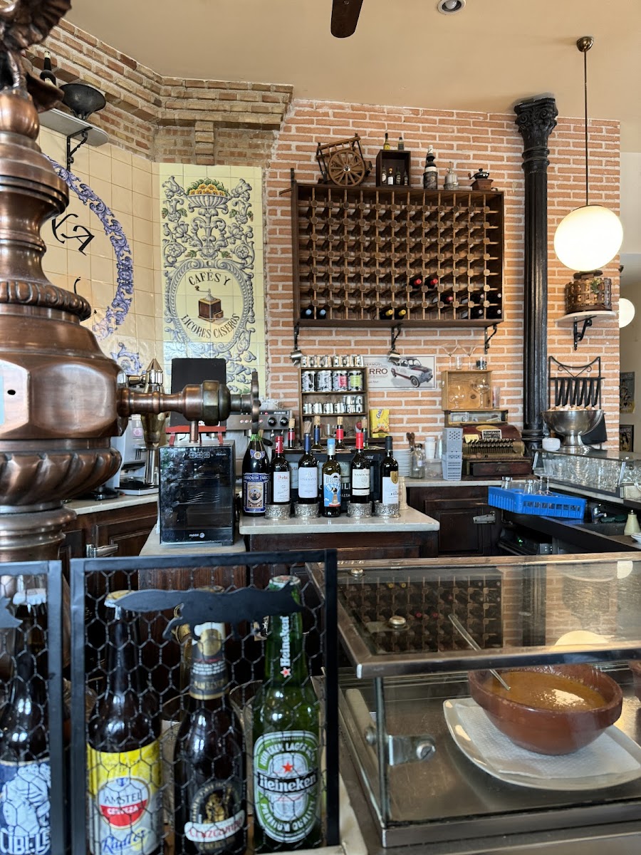 La Taberna De Carmen Photos 2